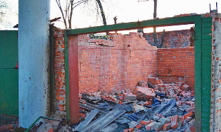 Демонтаж гаражей в Златоусте, цена от 1799 руб. – услуги под ключ от 2Землекопа-Злт